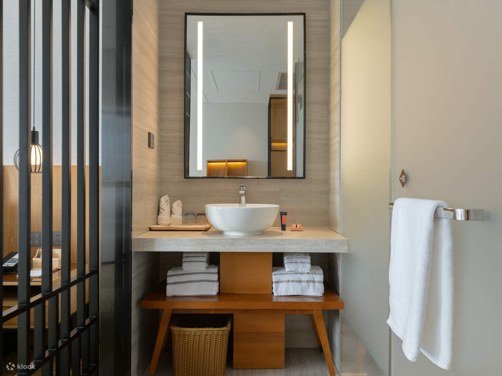 Bilik Boiyu Business Twin